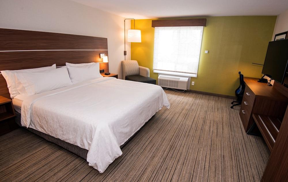 Holiday Inn Express Hotel & Suites Hinton by IHG