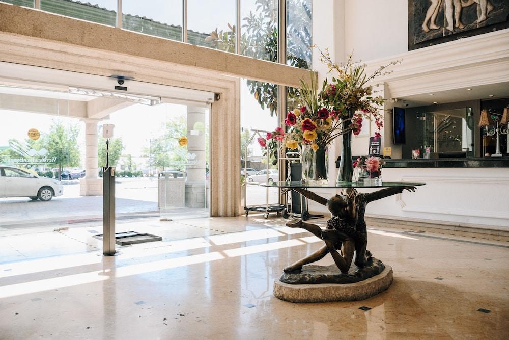 Victoria Express Durango