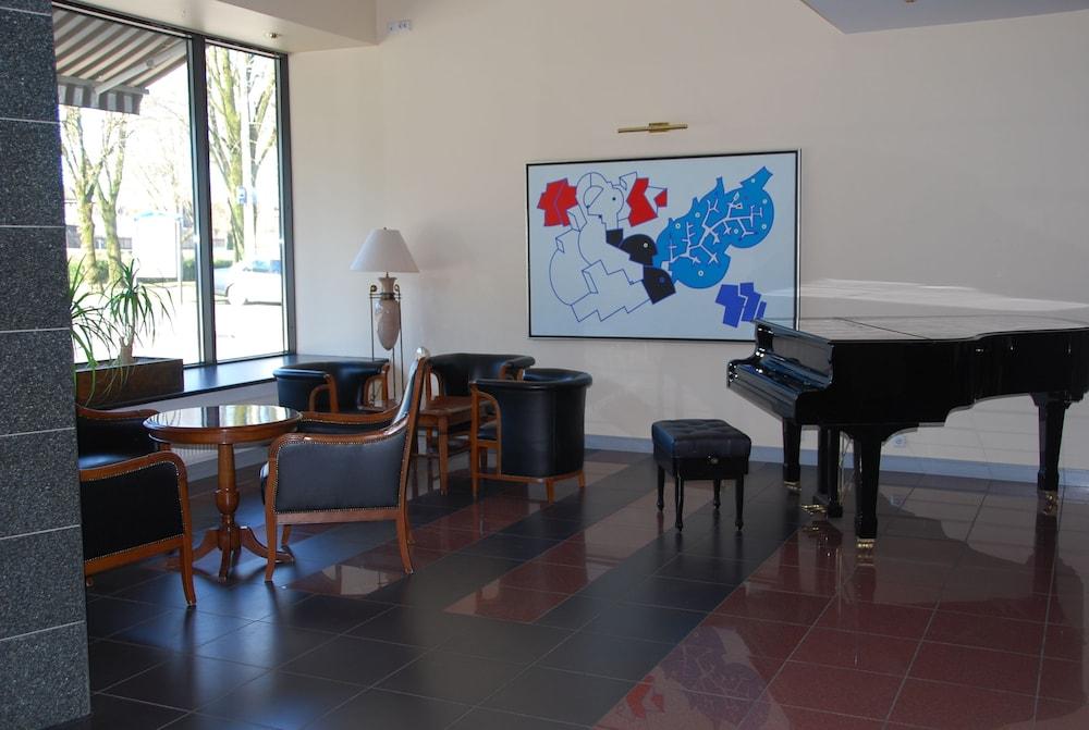 Grand Hotel Viljandi