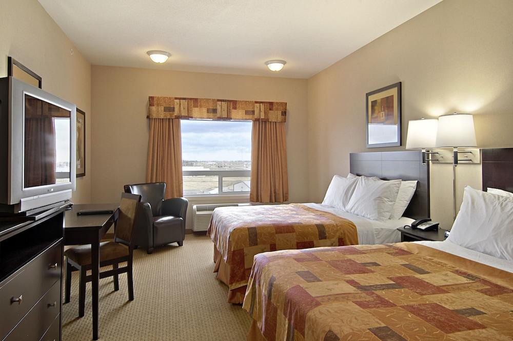 Ramada by Wyndham Brooks