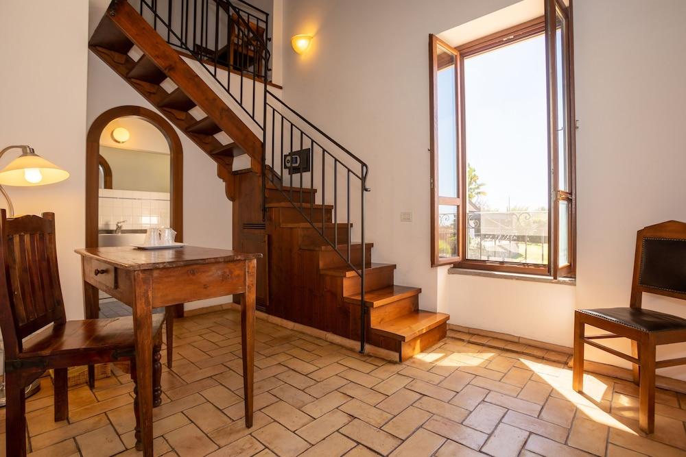 Residenza D'Epoca Pietra di Ponente