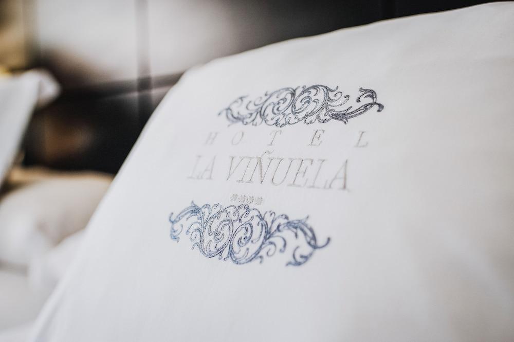 B bou Hotel La Viñuela & Spa