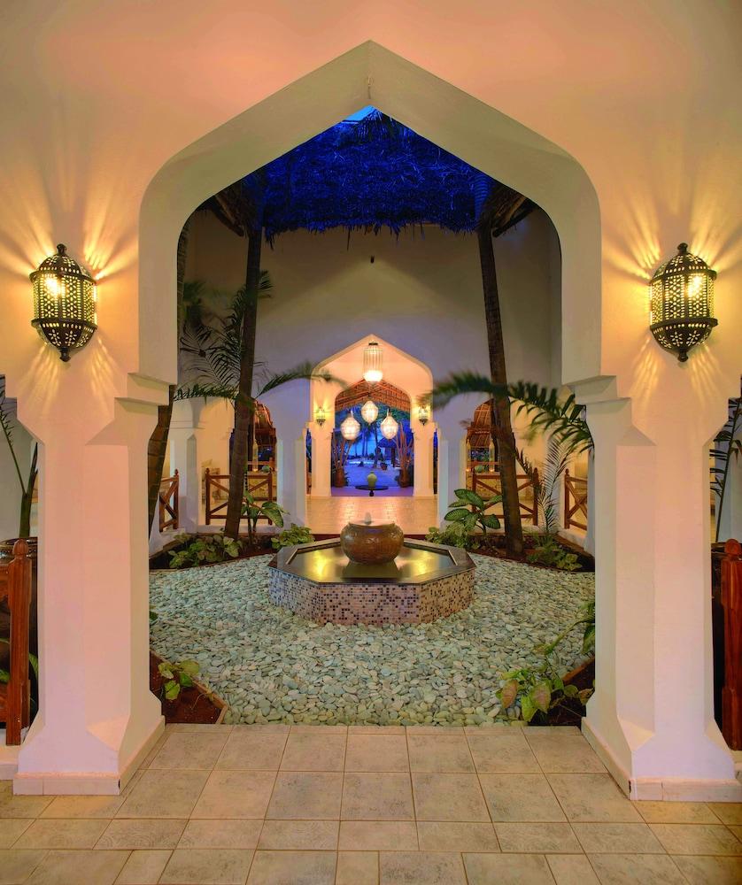 Bluebay Beach Resort & Spa