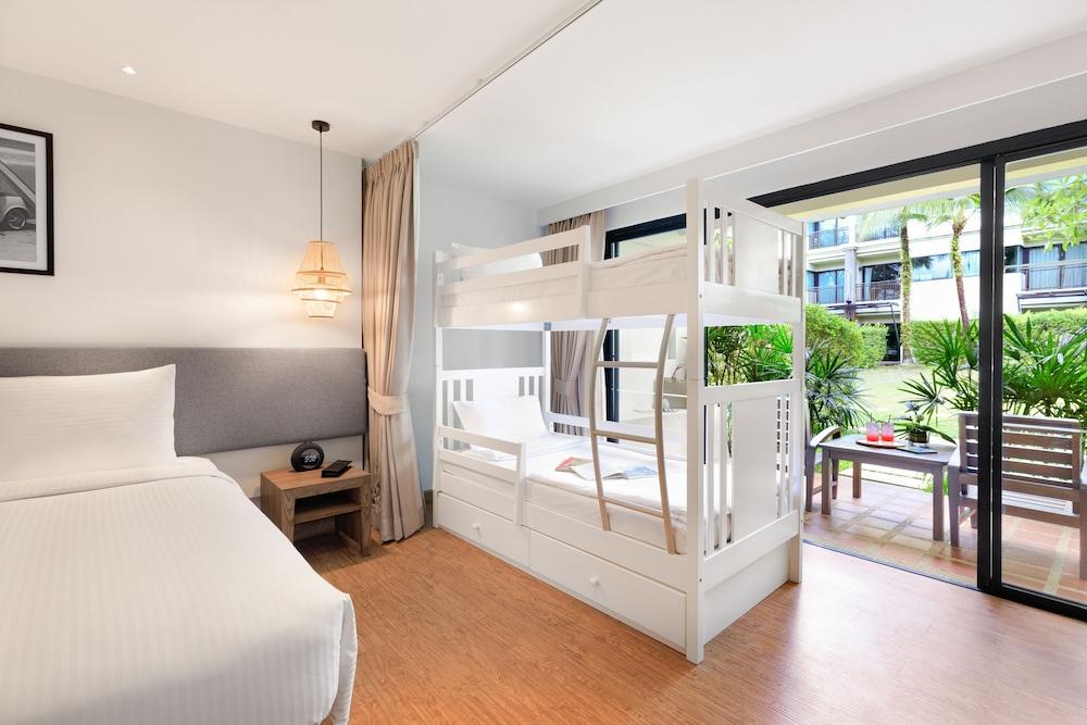 OUTRIGGER Khao Lak Beach Resort