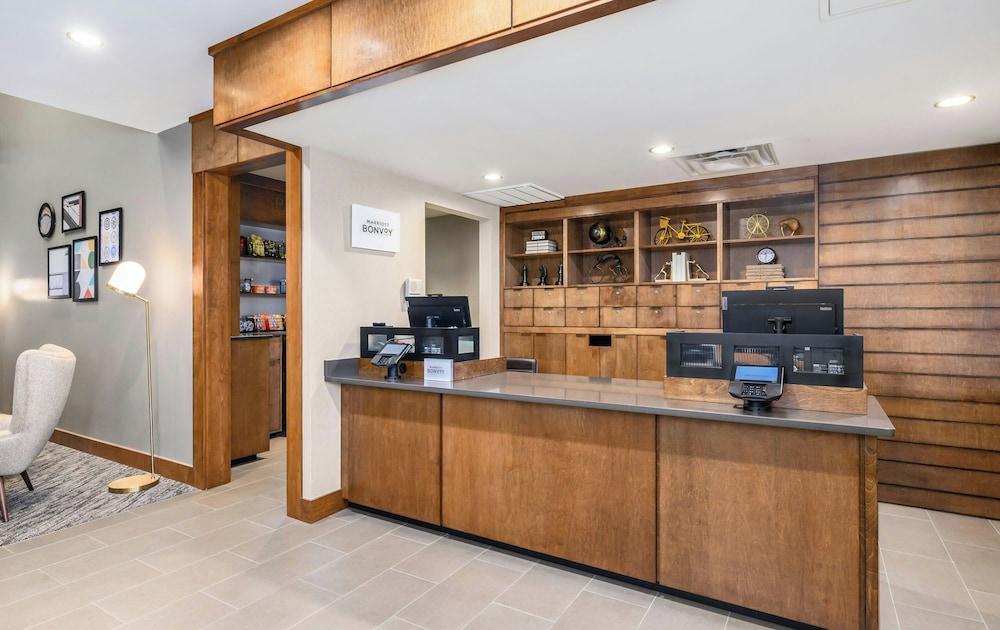 Four Points by Sheraton Bedford Manchester Airport