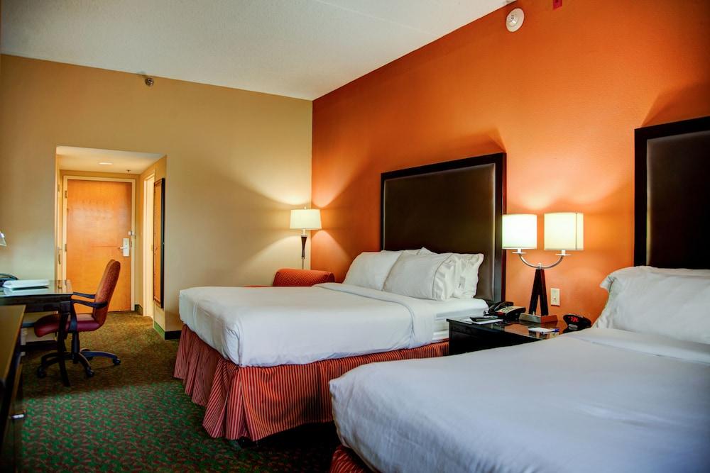 Holiday Inn Express Suites South - Tyler by IHG