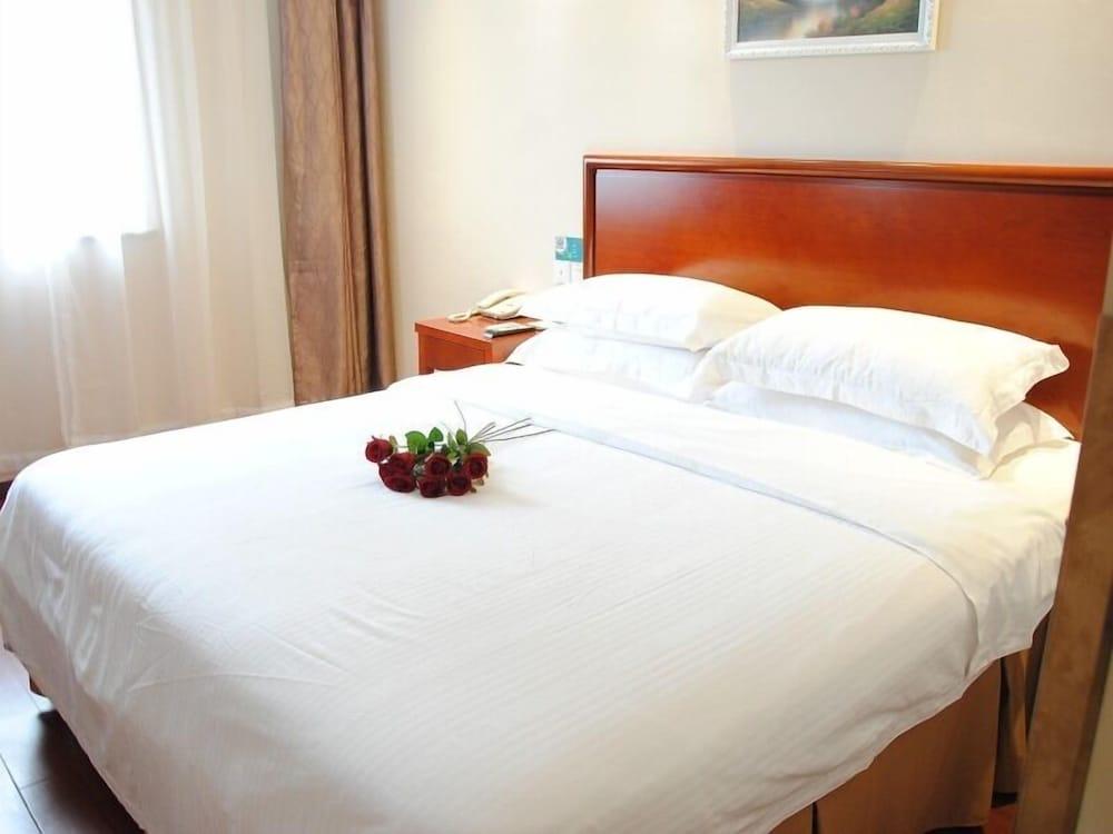 GreenTree Inn Hefei Luyang District North Fuyang Road Luyang Industrial Park Express Hotel