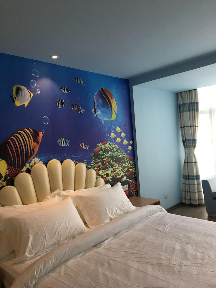 Metropolo Jinshanzui Village Hotel