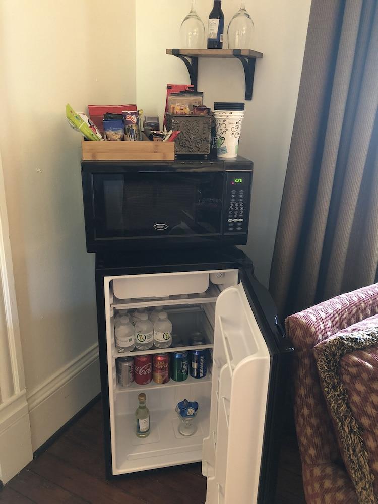 John Thomas Bed and Bath