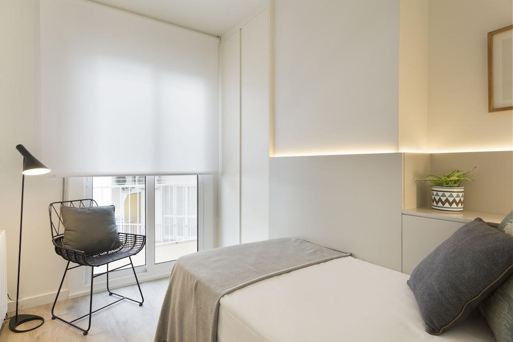 Sitges Group Calm Beach