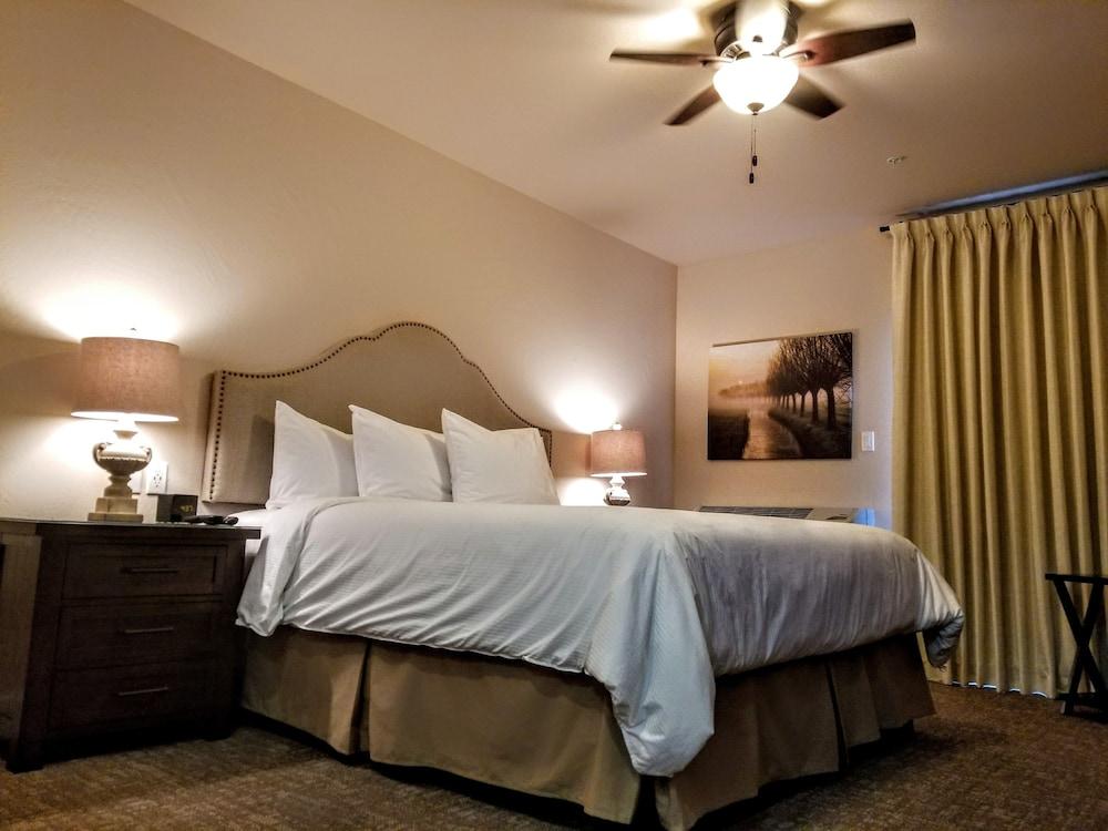 Resort at Eagle Point