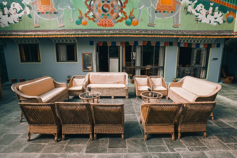 Mountain Lodges of Nepal - Thame