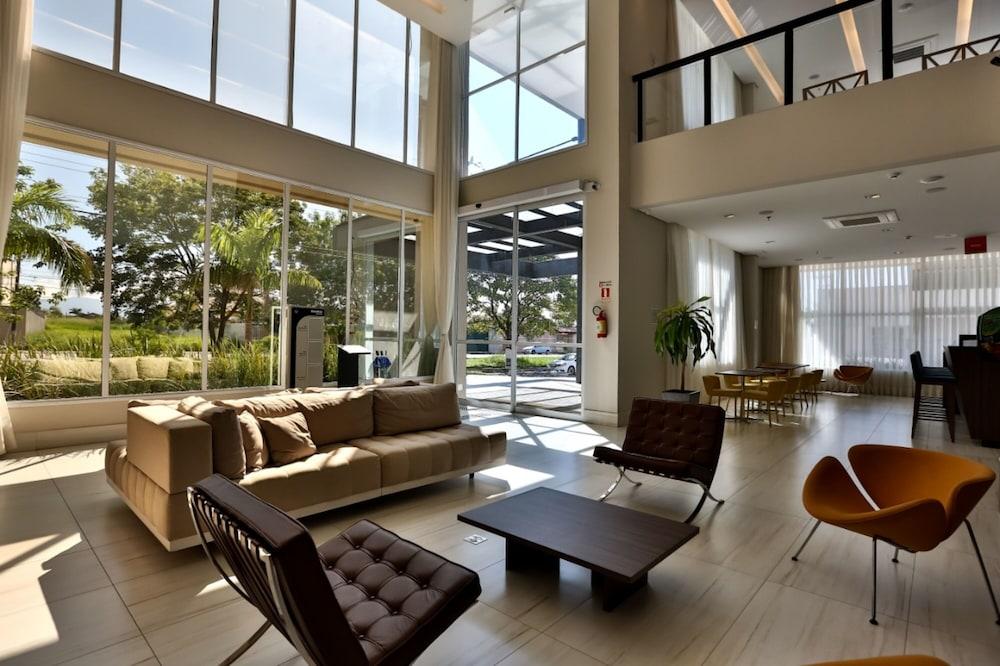 Summit Suítes Pindamonhangaba