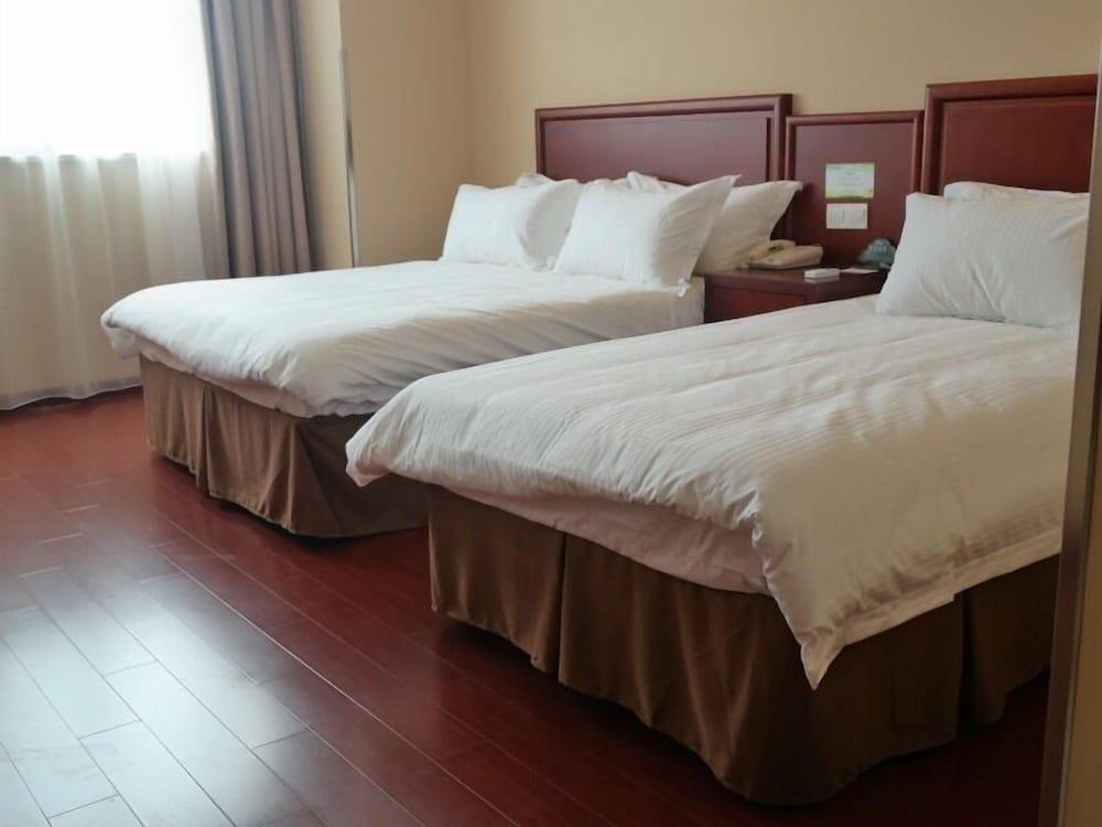 GreenTree Inn ShangHai ZhouPu Town XiuPu Road Business Hotel