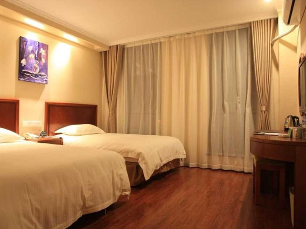 GreenTree Inn Xuzhou High Speed Railway Station Express Hotel