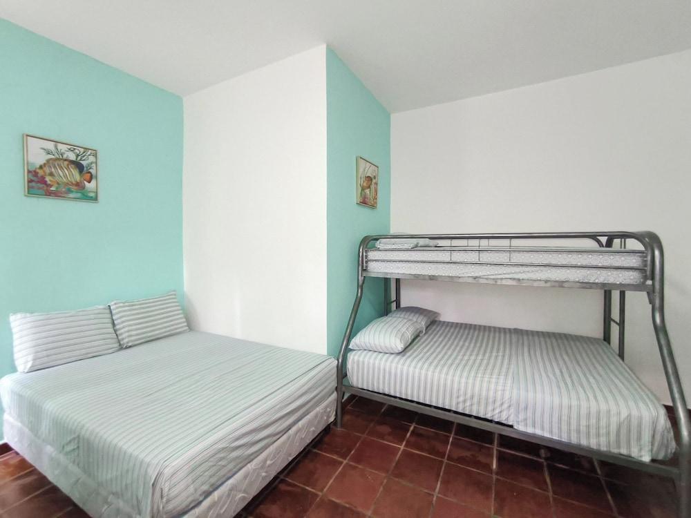 Hotel Las Catalinas Coronado