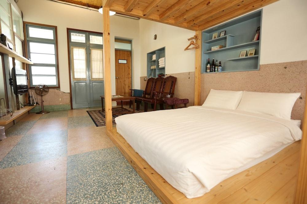 Adore Tainan - Adore Space