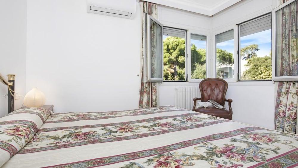 Apartment in Calella de Palafrugell - 104019 by MO Rentals