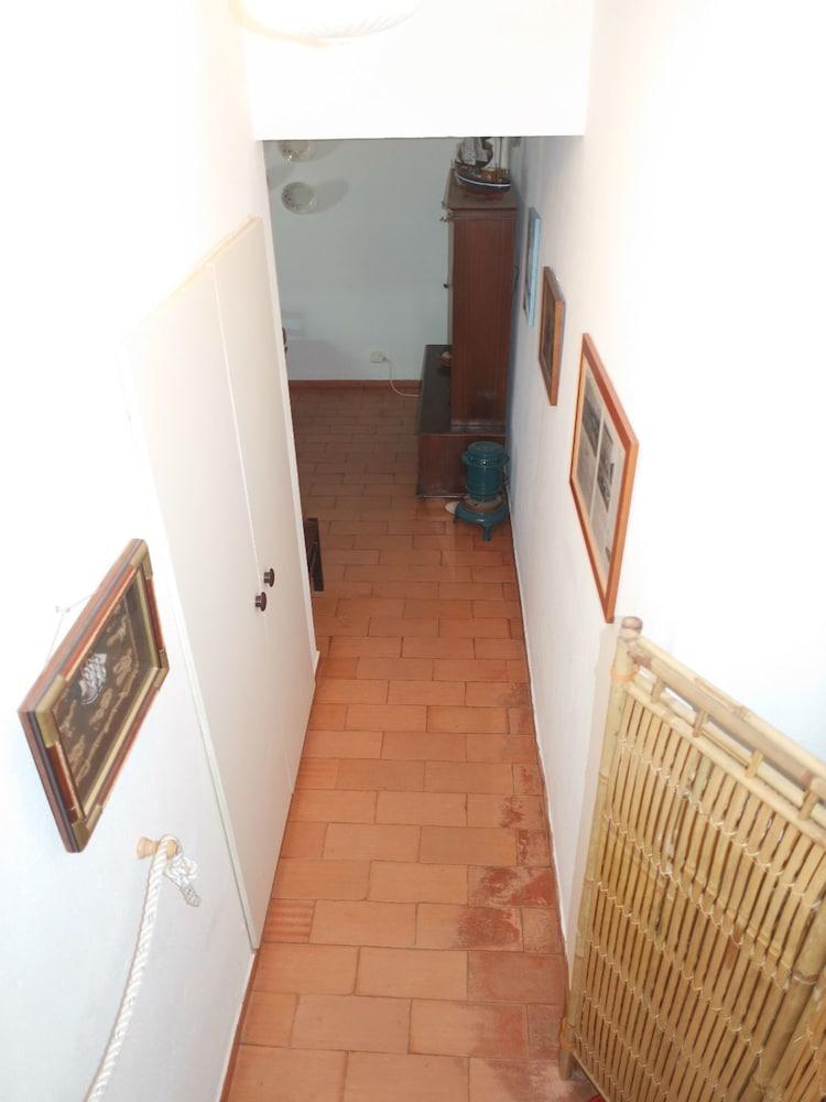 A06 - Seaview 1 Bed Apartment by DreamAlgarve