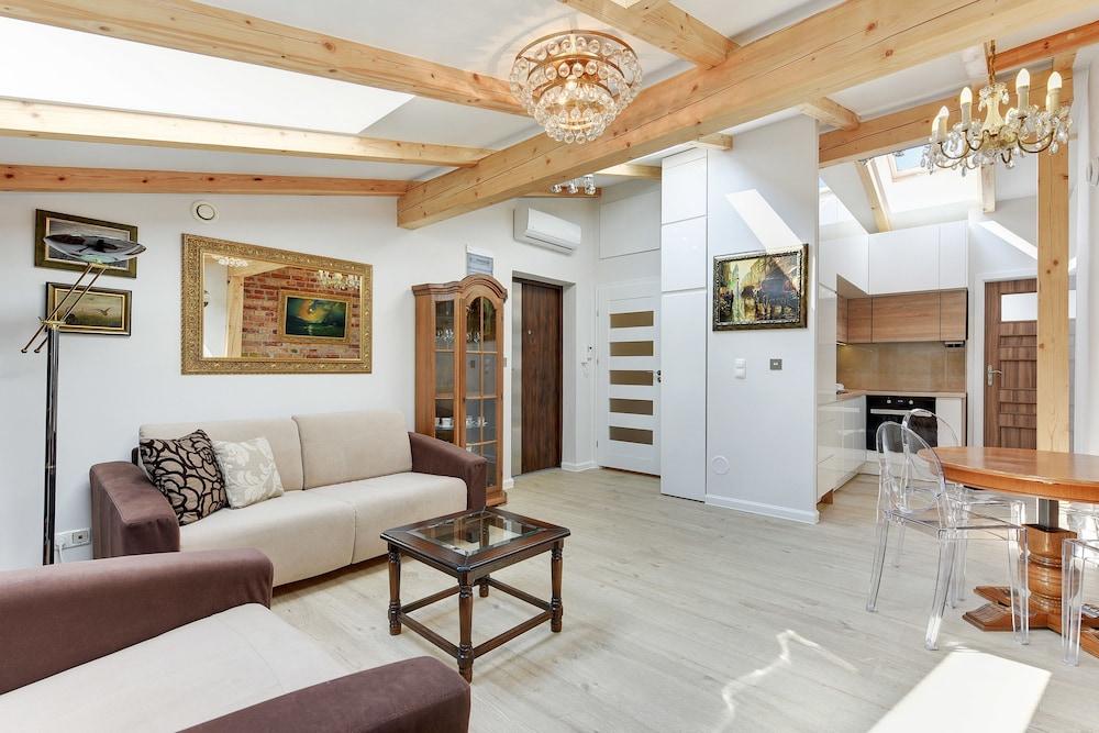 Lion Apartments - Parkowa 33a