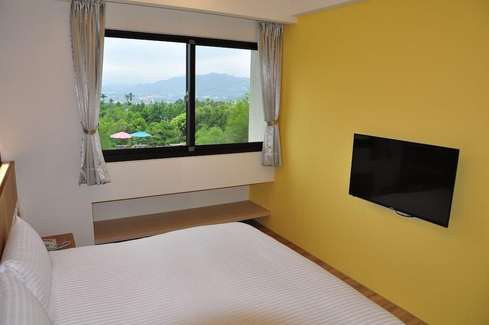 One City One Vacation Farm