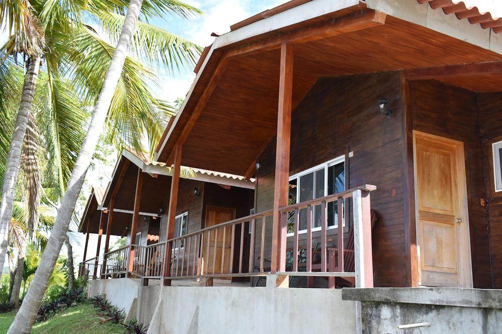 Hotel Santa Bárbara Tikal