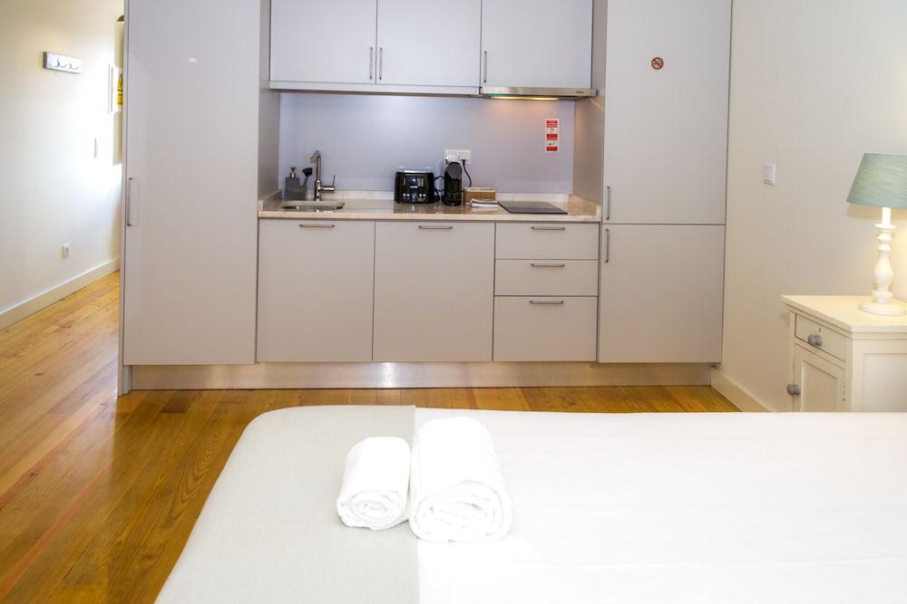 Liiiving in Porto - Historic Clerigos Studio 4F