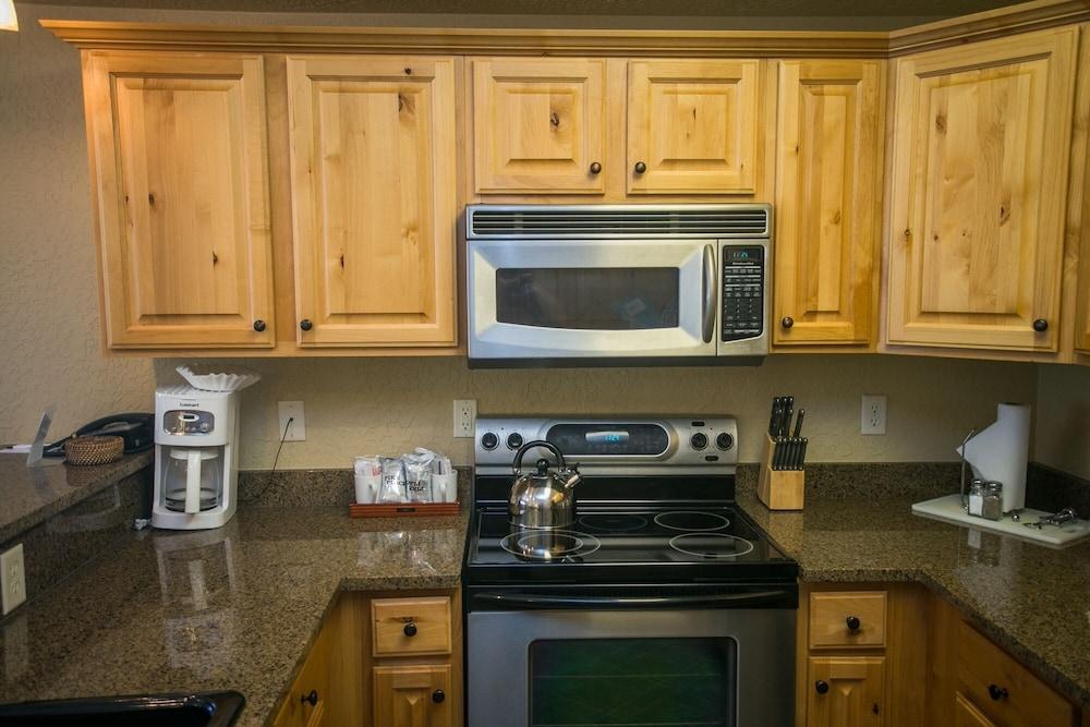 Silverado Lodge Rustic Condo with Private Balcony by RedAwning