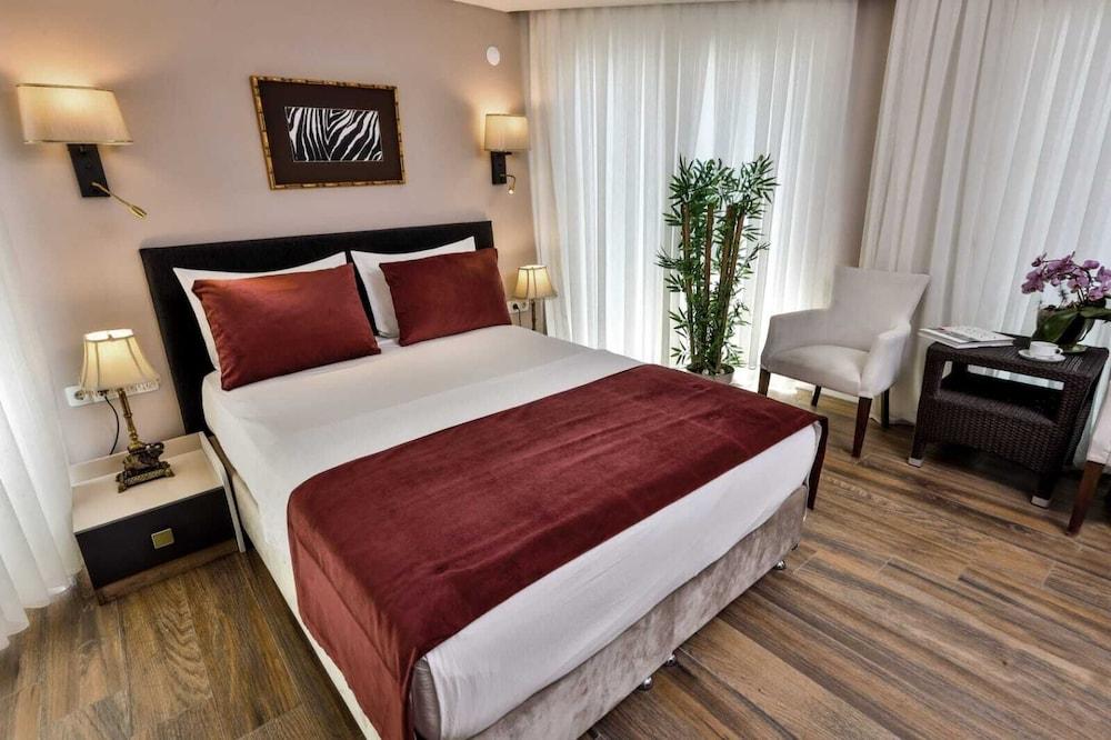 Hotel 212 Olympos