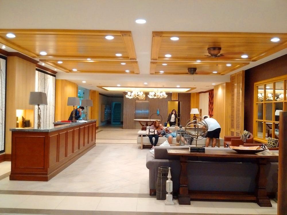 Cedar Peak Condominium by Tripsters Hub