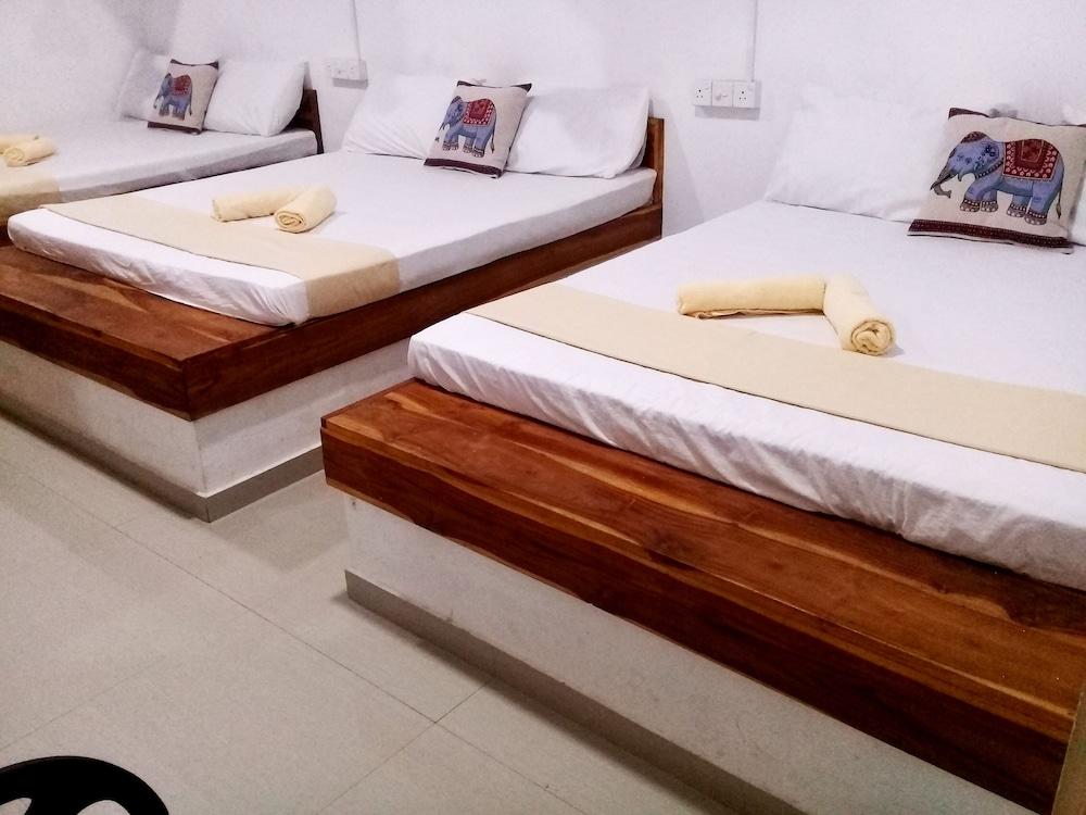 Eagle Safari Family Bungalow Udawalwe