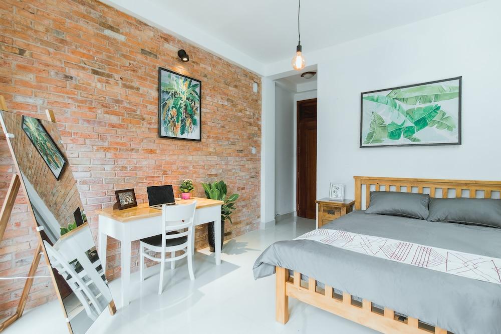 Urban House Saigon 2