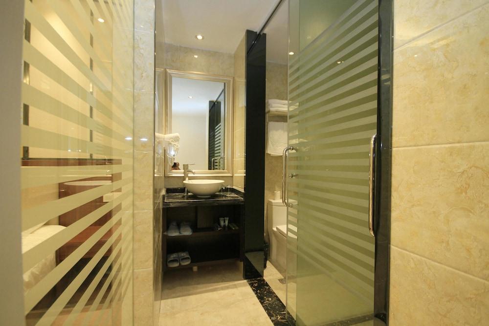 Huangshan Castle In The Sky Hotel