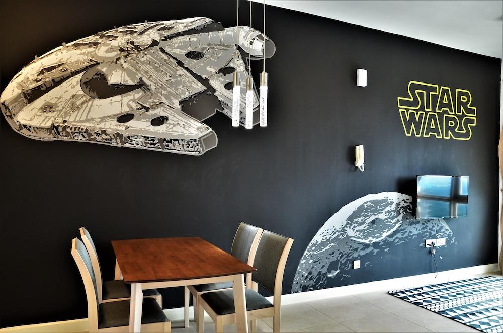 Holi Afiniti Themed Suites