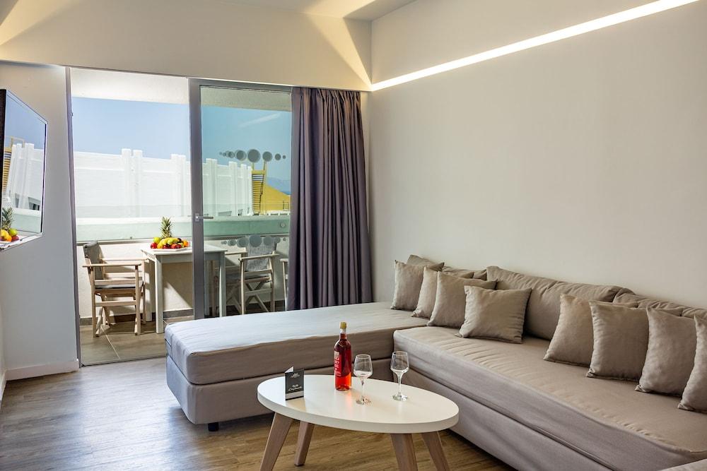 Akti Imperial Deluxe Resort & Spa Dolce by Wyndham - All inclusive