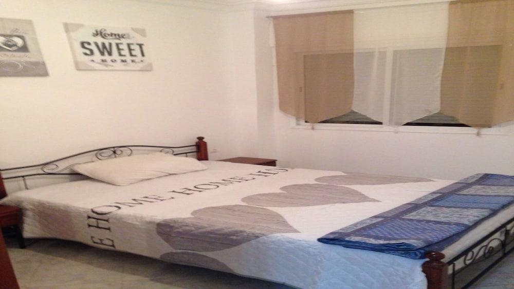 Residence Narjisse Martil Corniche