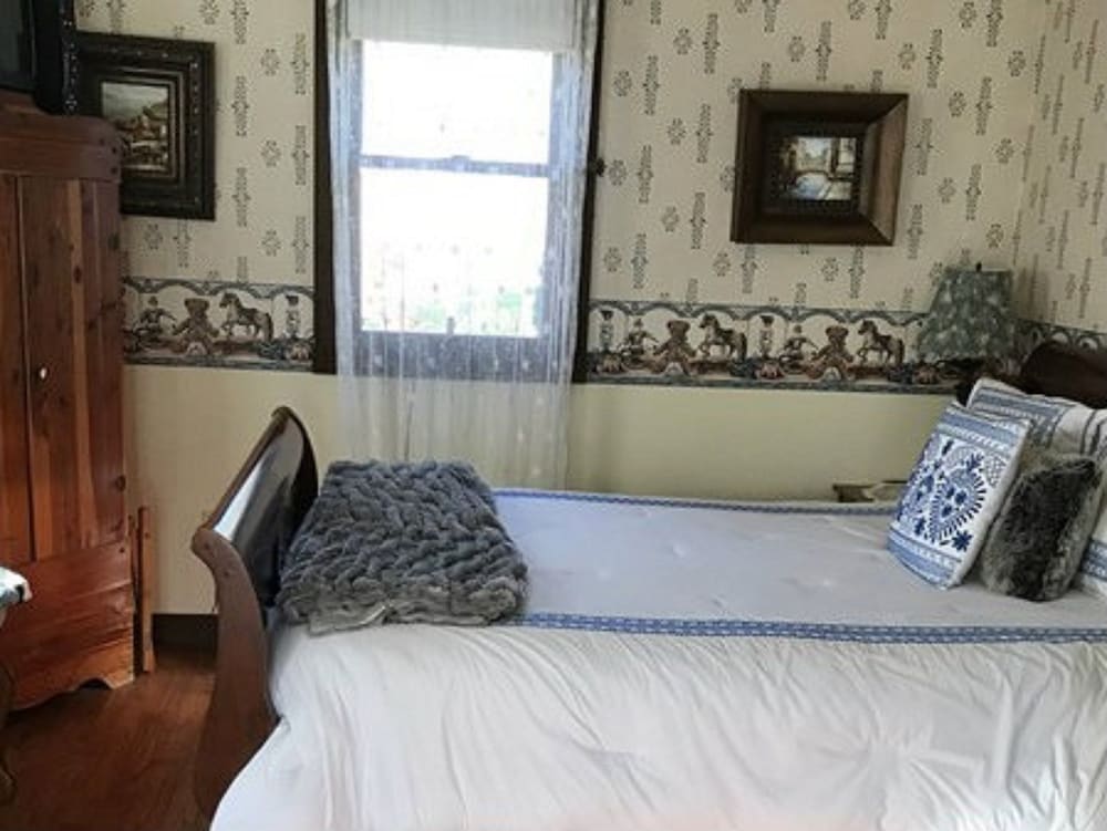 Gardenview Bed and Breakfast