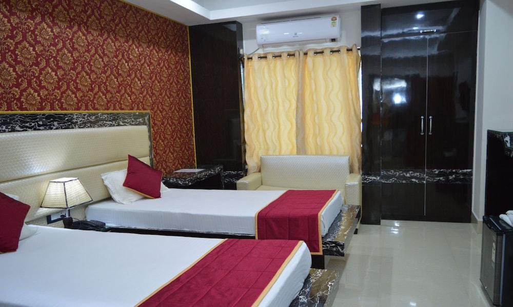 Hotel Biswanath