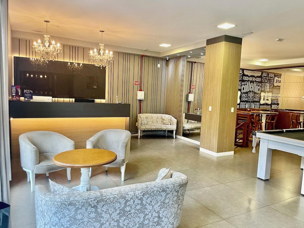 Eleganz Hostel & Suites