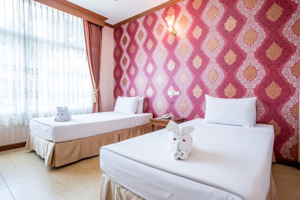 Juntra Resort and Hotel