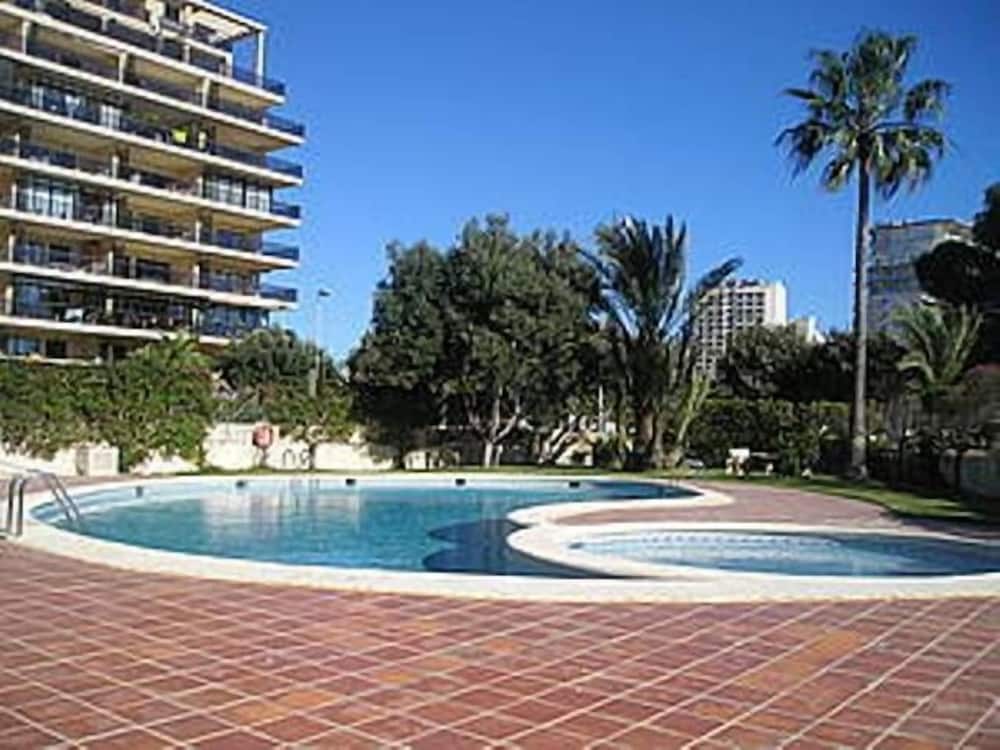 Apartamentos la Reina