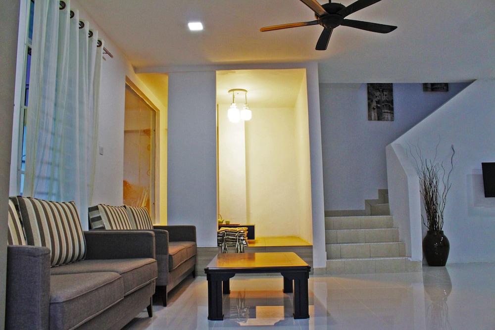 BukitIndah-YESIDo-R.O.M Chapel