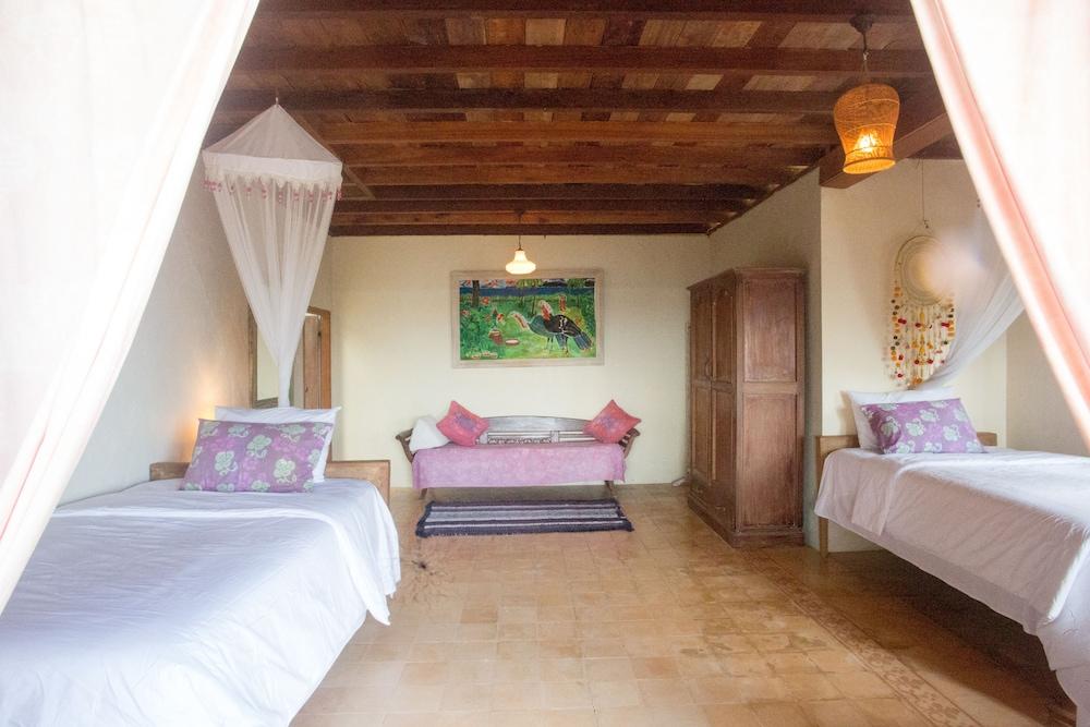 Pondok Pisang Candidasa