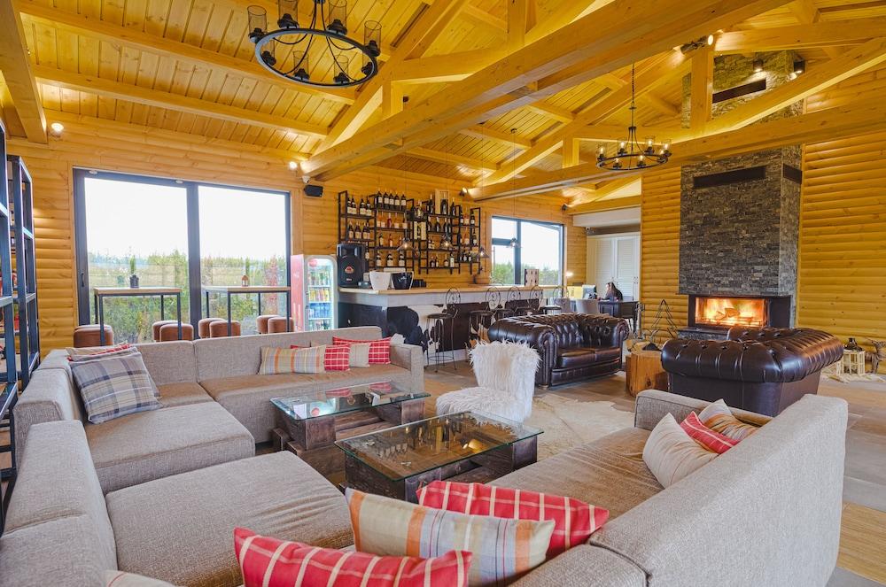 Cornelia Deluxe Residence