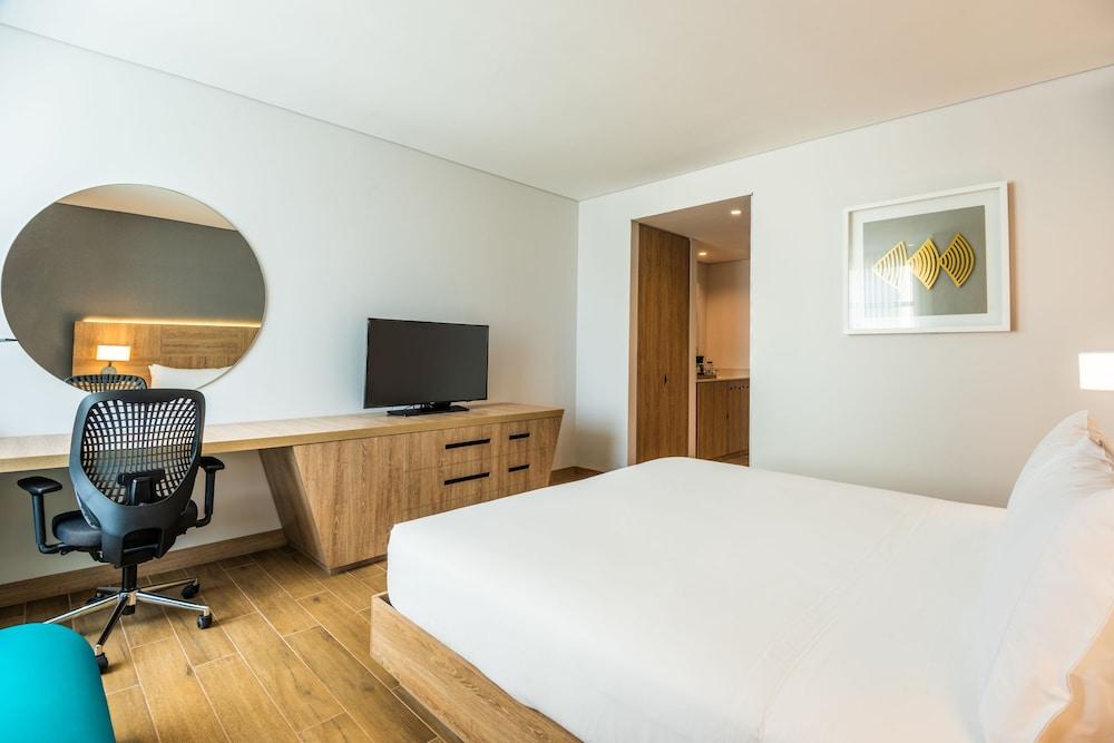 Hilton Garden Inn Santa Marta