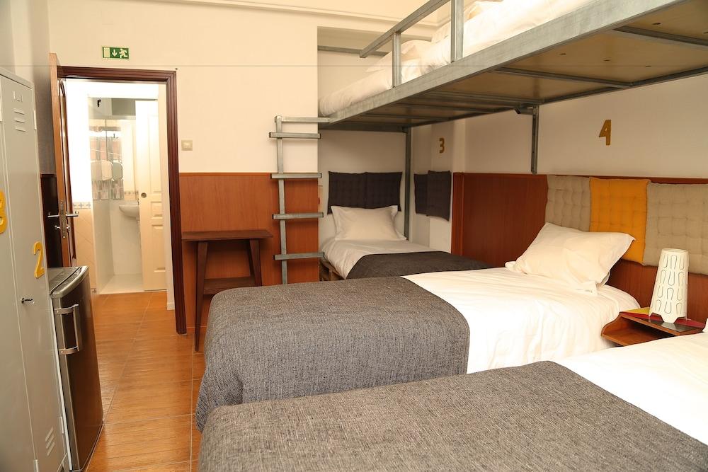 Santos Hostel - Lisbon