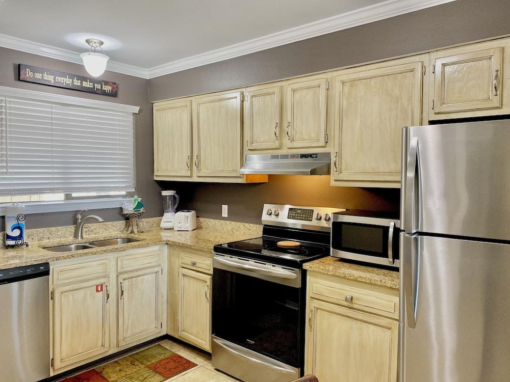 Las Palmas 122 by ALBVR