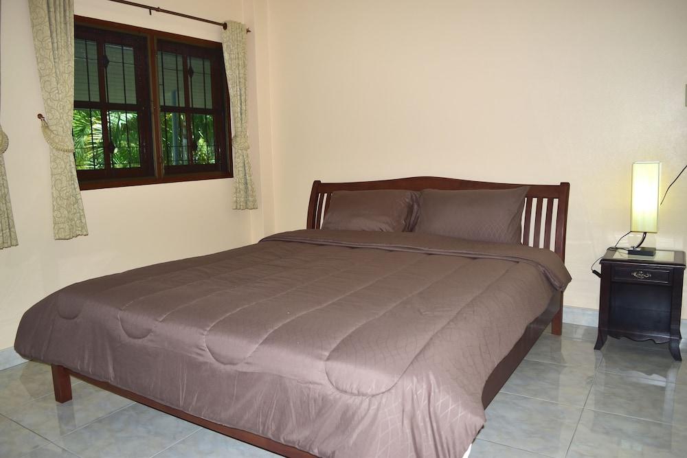 Kate House Bangsaphan