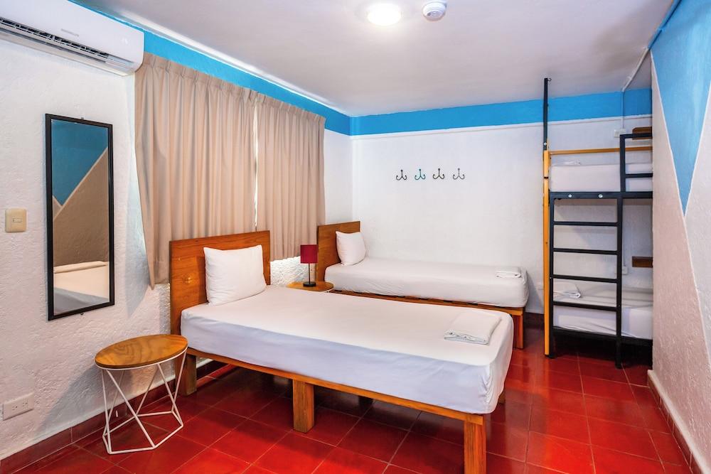 Nílu Cancun Downtown by Selina