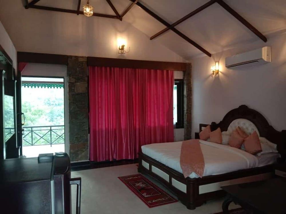 Kavish The Haveli Resort